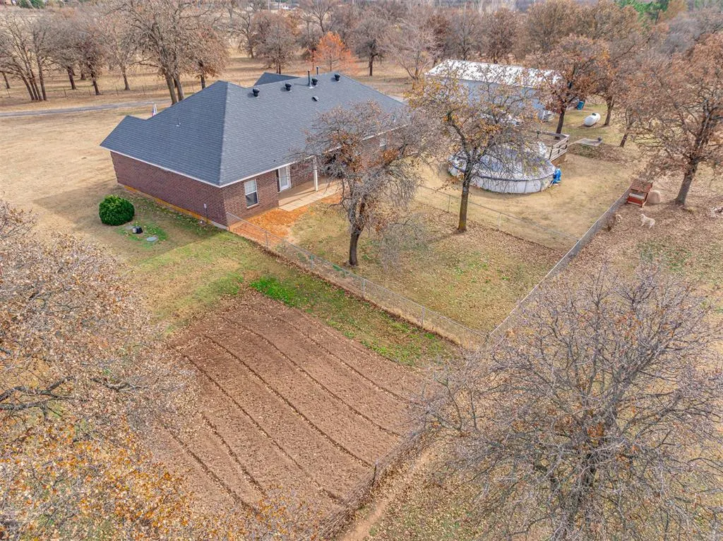 Photo 37 — 4400 NE 84th Avenue, Norman, OK 73026