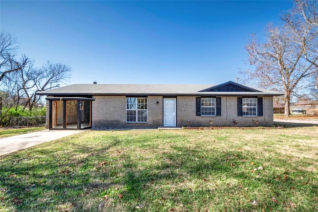 Front exterior — 410 N Flanagan Avenue, Stroud, OK 74079
