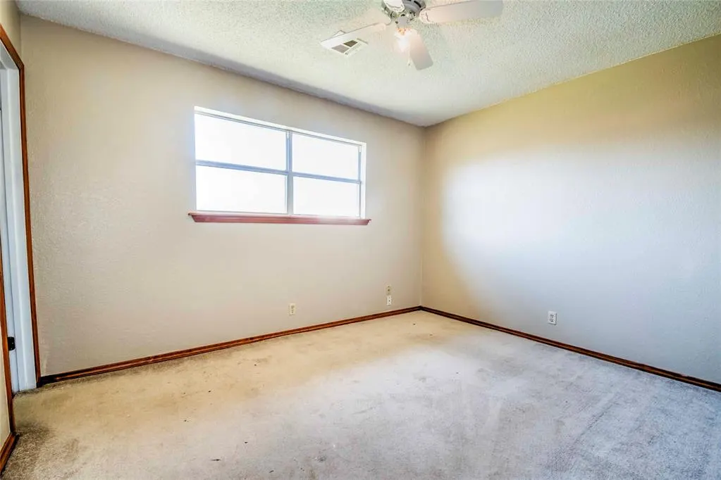 Photo 17 — 410 N Flanagan Avenue, Stroud, OK 74079