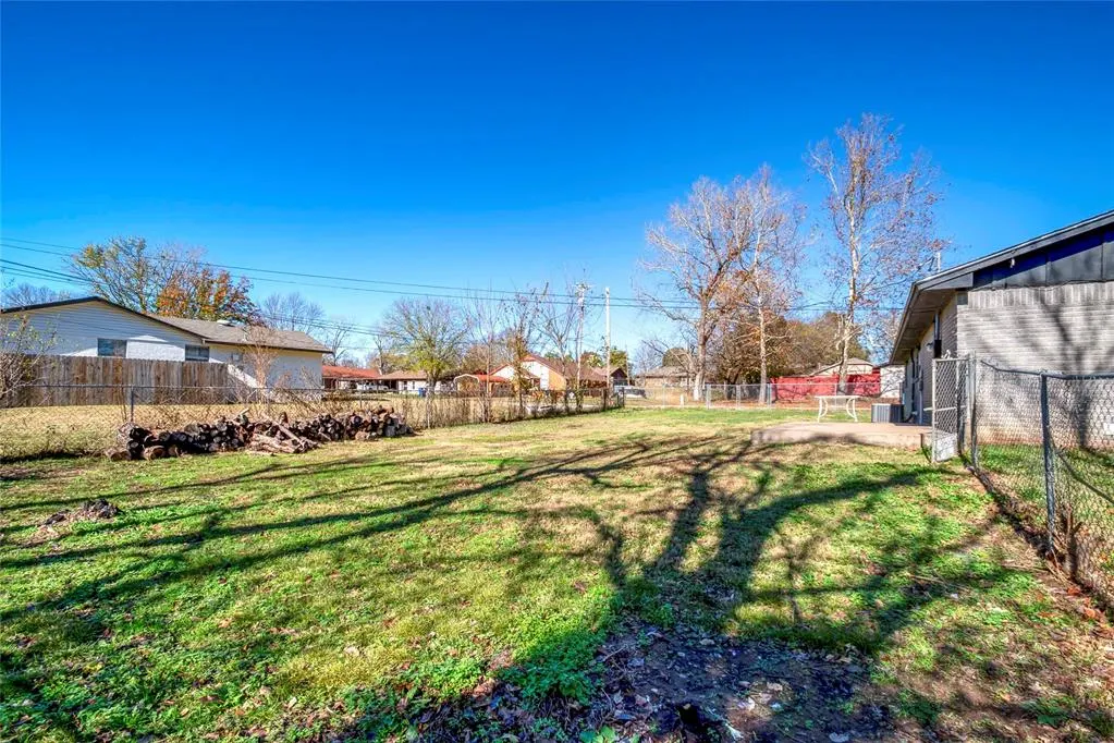 Photo 22 — 410 N Flanagan Avenue, Stroud, OK 74079