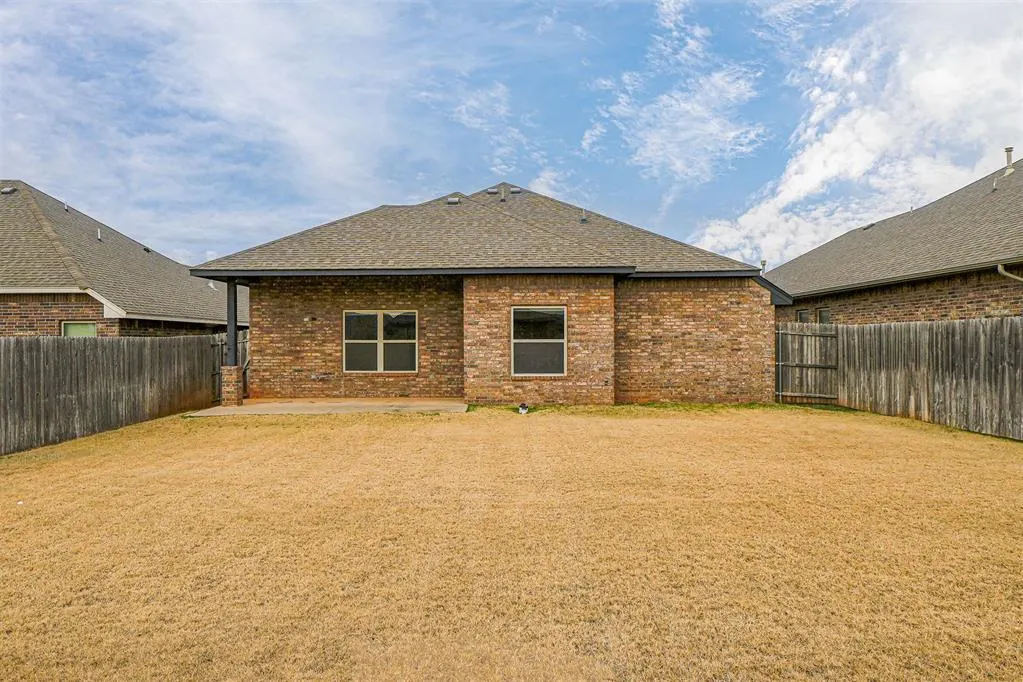 Photo 36 — 7208 NW 146th Street, Oklahoma City, OK 73142