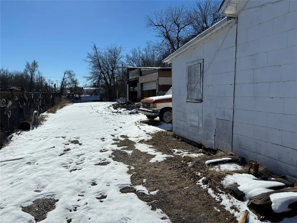 Photo 4 — 38 SE 21st Street, Oklahoma City, OK 73129