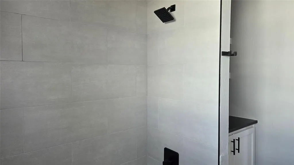 Photo 13 — 1901 NE 28th Street, Oklahoma City, OK 73111