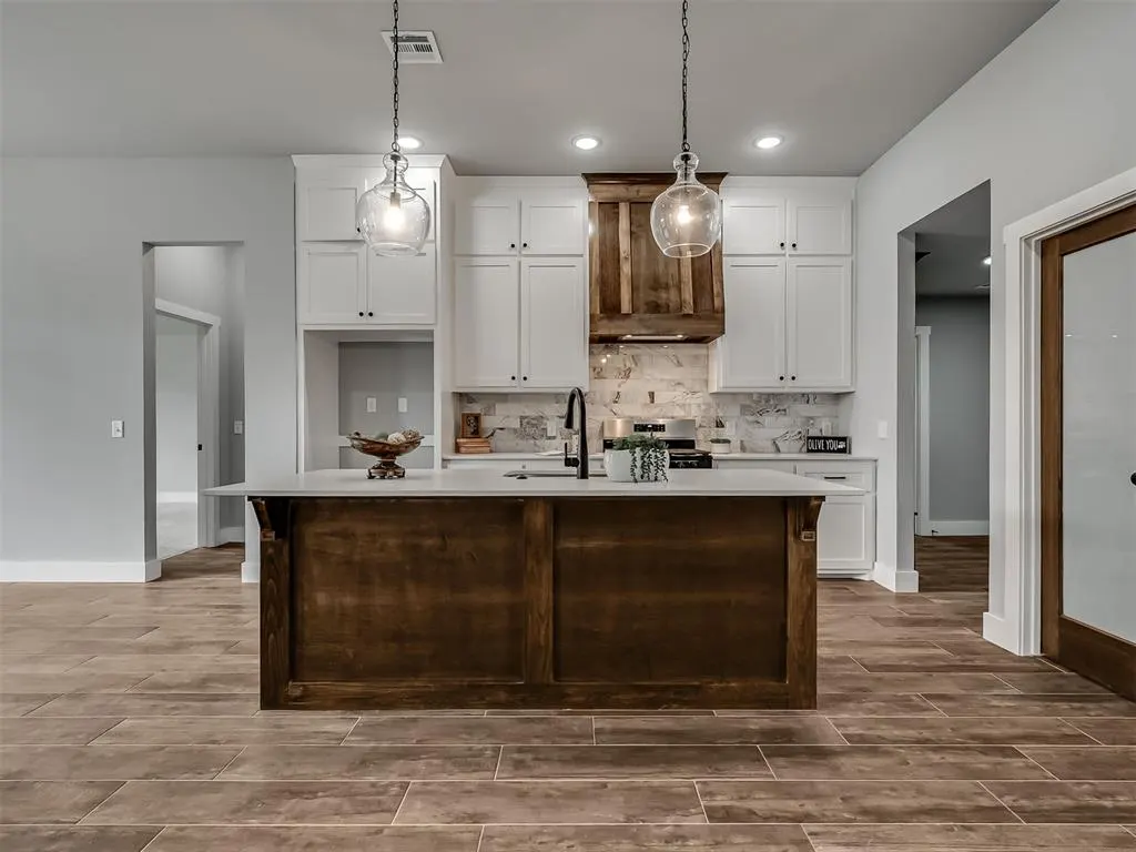 Photo 13 — 4516 Hambletonian Lane, Mustang, OK 73064