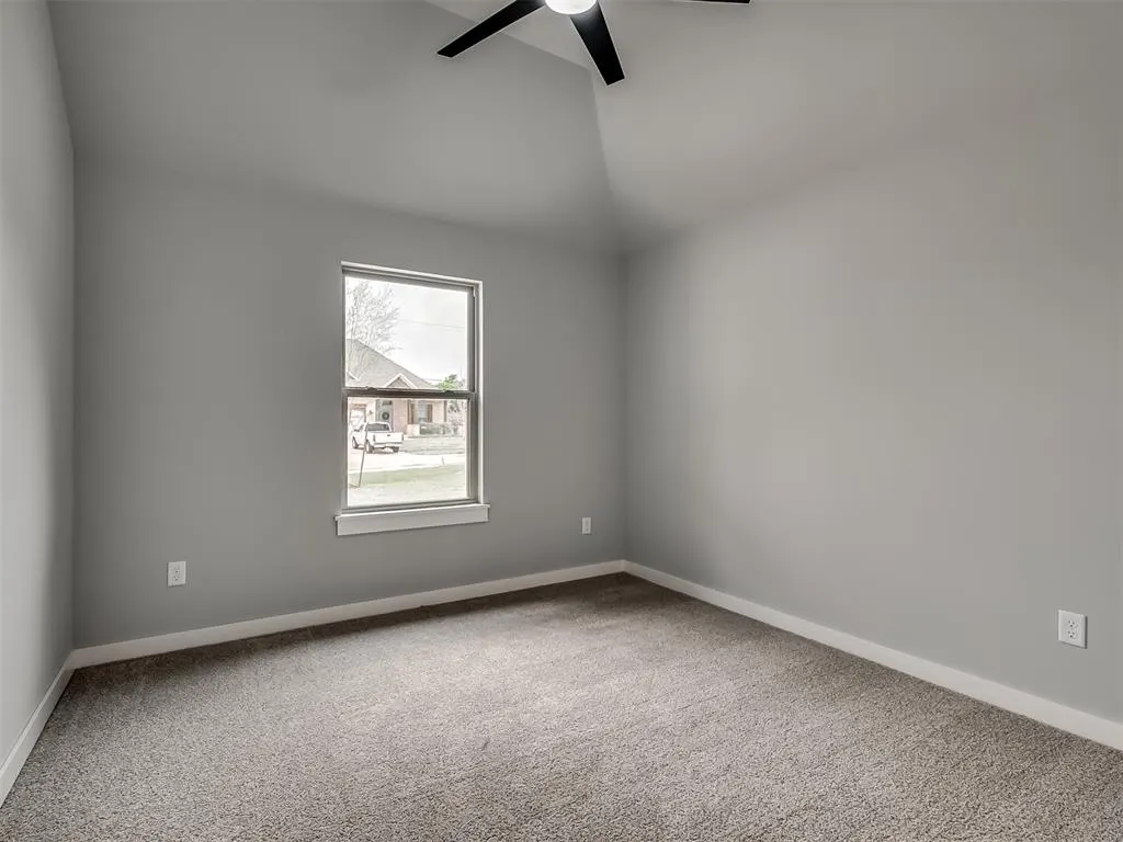 Photo 31 — 4516 Hambletonian Lane, Mustang, OK 73064