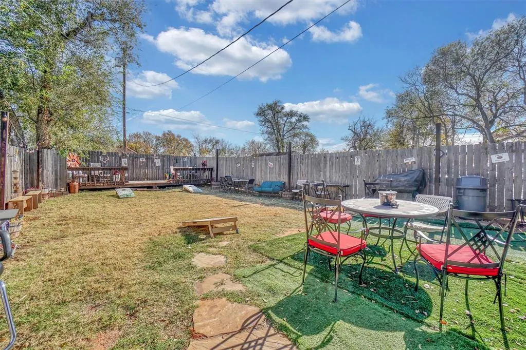 Photo 19 — 514 N Van Buren, Elk City, OK 73644