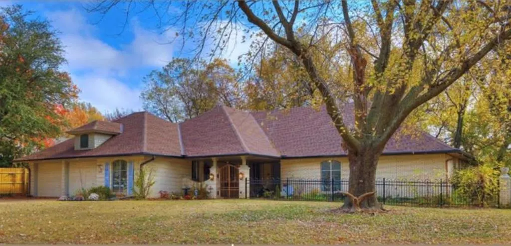 Front exterior — 818 Mockingbird Lane, Norman, OK 73071
