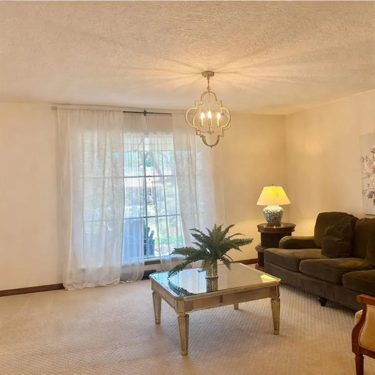 Photo 5 — 818 Mockingbird Lane, Norman, OK 73071