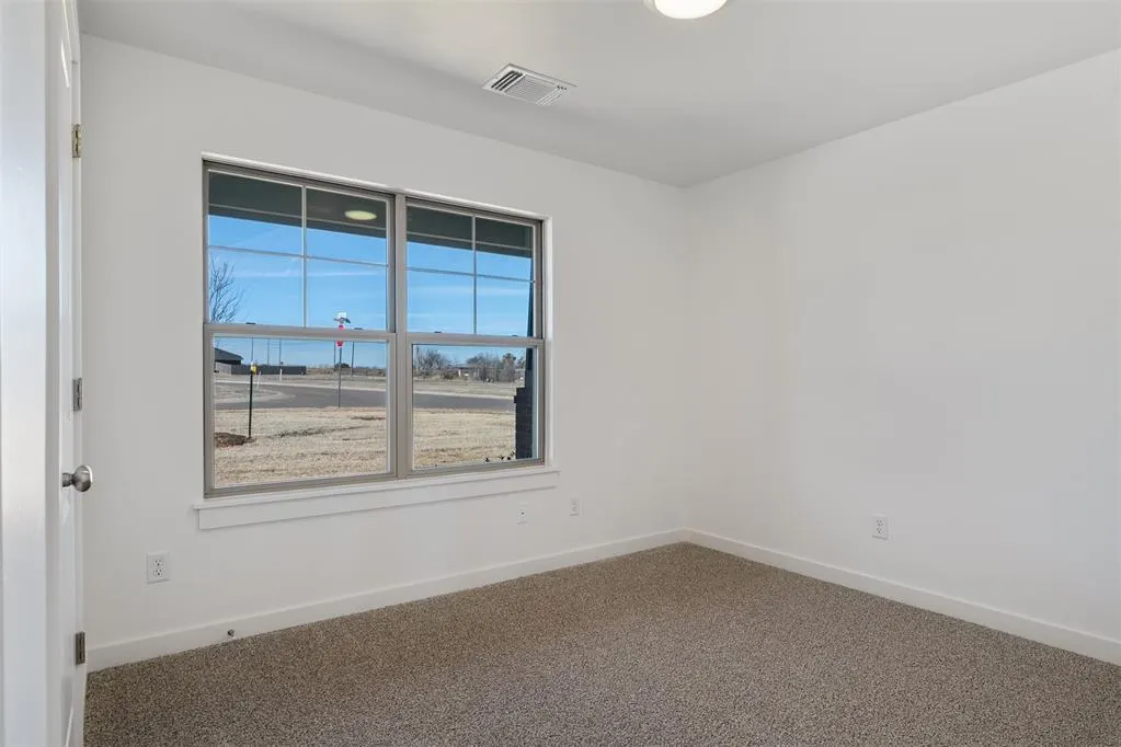 Photo 18 — 2498 Heather Road, Blanchard, OK 73010