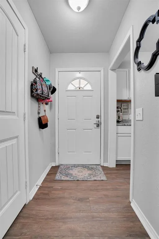 Photo 4 — 105 W 12th Street, Snyder, OK 73566