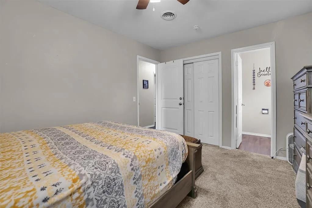 Photo 21 — 105 W 12th Street, Snyder, OK 73566