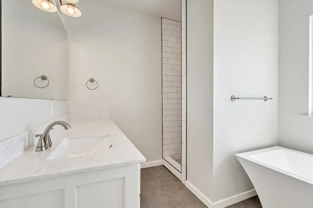 Photo 12 — 1069 Rheagen Kay Avenue, Tuttle, OK 73089