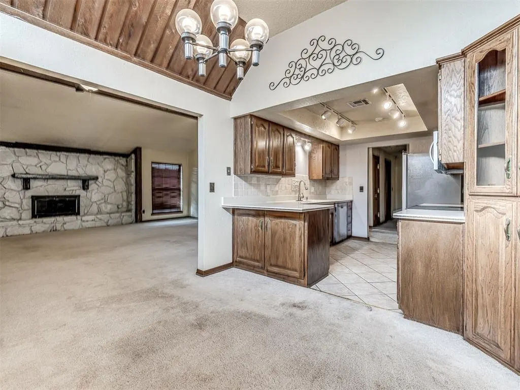 Photo 16 — 9908 Southridge Drive, Oklahoma City, OK 73159