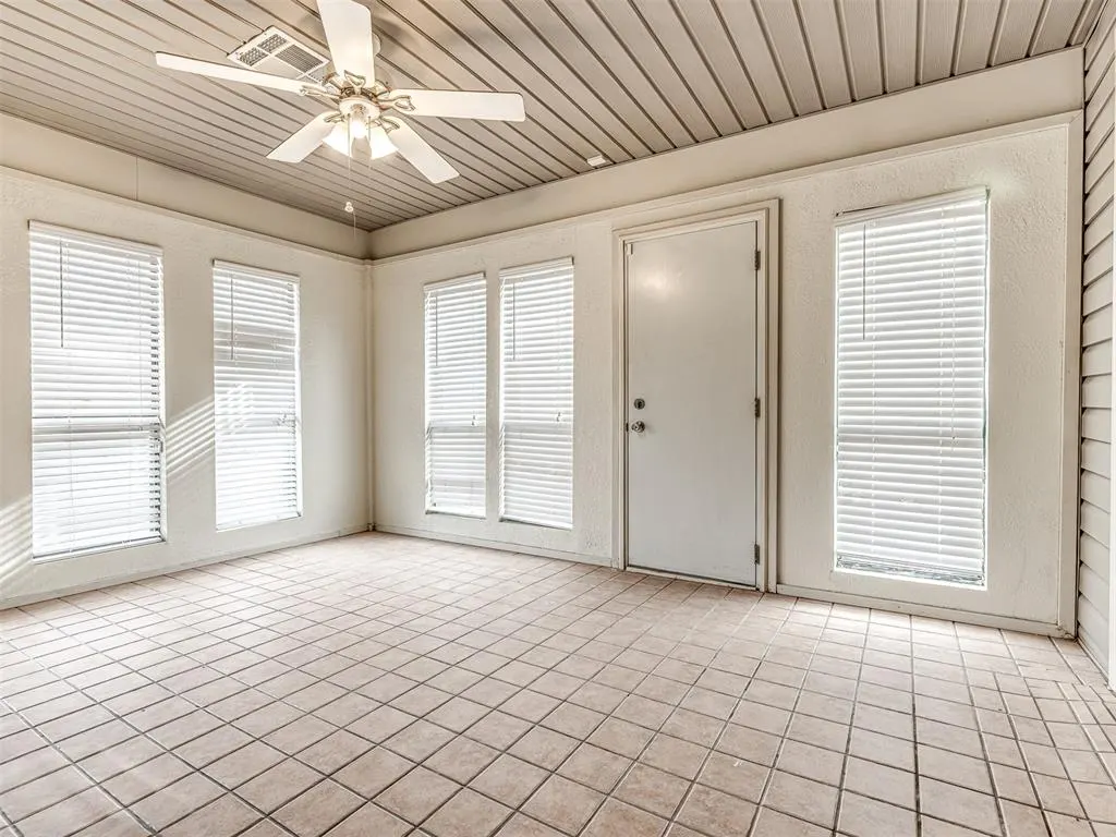 Photo 22 — 9908 Southridge Drive, Oklahoma City, OK 73159