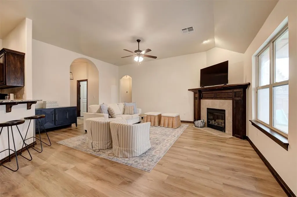 Photo 10 — 4916 SW 120th Place, Oklahoma City, OK 73173