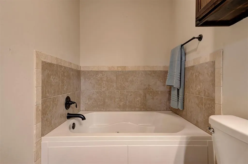 Photo 28 — 4916 SW 120th Place, Oklahoma City, OK 73173