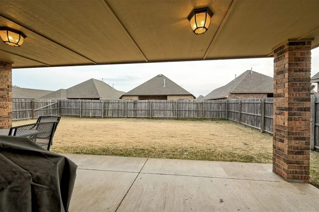 Photo 37 — 4916 SW 120th Place, Oklahoma City, OK 73173