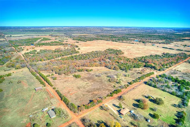 Photo 3 — 1 Triple XXX Rd & CR 75 (E 750 Rd), Coyle, OK 73027