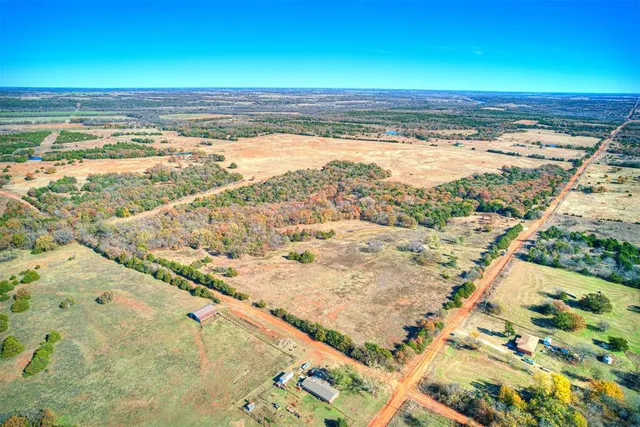 Photo 4 — 1 Triple XXX Rd & CR 75 (E 750 Rd), Coyle, OK 73027