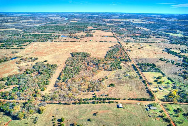 Photo 5 — 4 Triple XXX Rd & CR 75 (E 750 Rd), Coyle, OK 73027