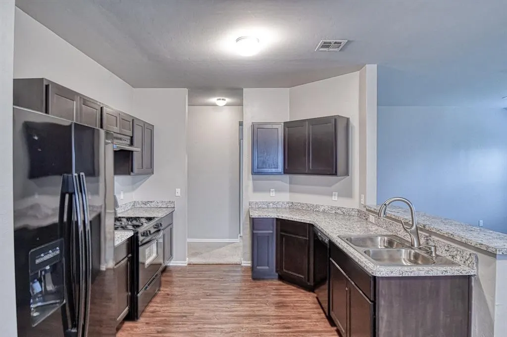 Photo 9 — 1325 Quartz Place, Noble, OK 73068