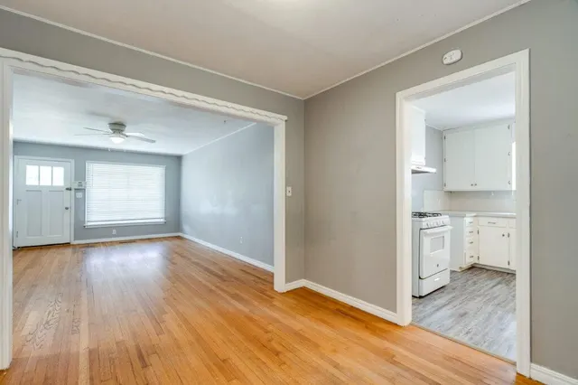 Photo 4 — 5228 N Hudson Avenue, Oklahoma City, OK 73118