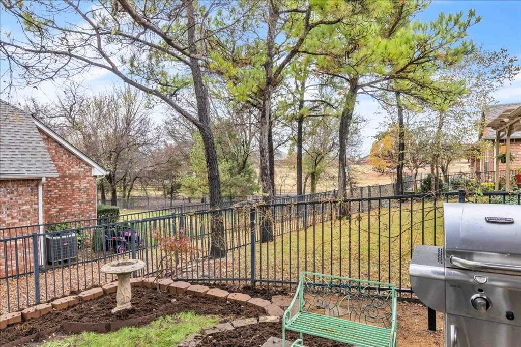 Photo 27 — 3905 Prairie Hill Court, Edmond, OK 73003