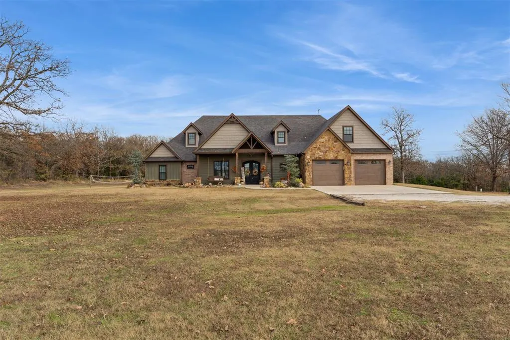 Front exterior — 10035 Ns 3540 Road, Prague, OK 74864