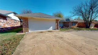 Sold home at 2300 Cowan Place
