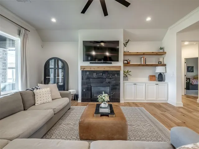Photo 8 — 3041 Cedar Spring Court, Edmond, OK 73007