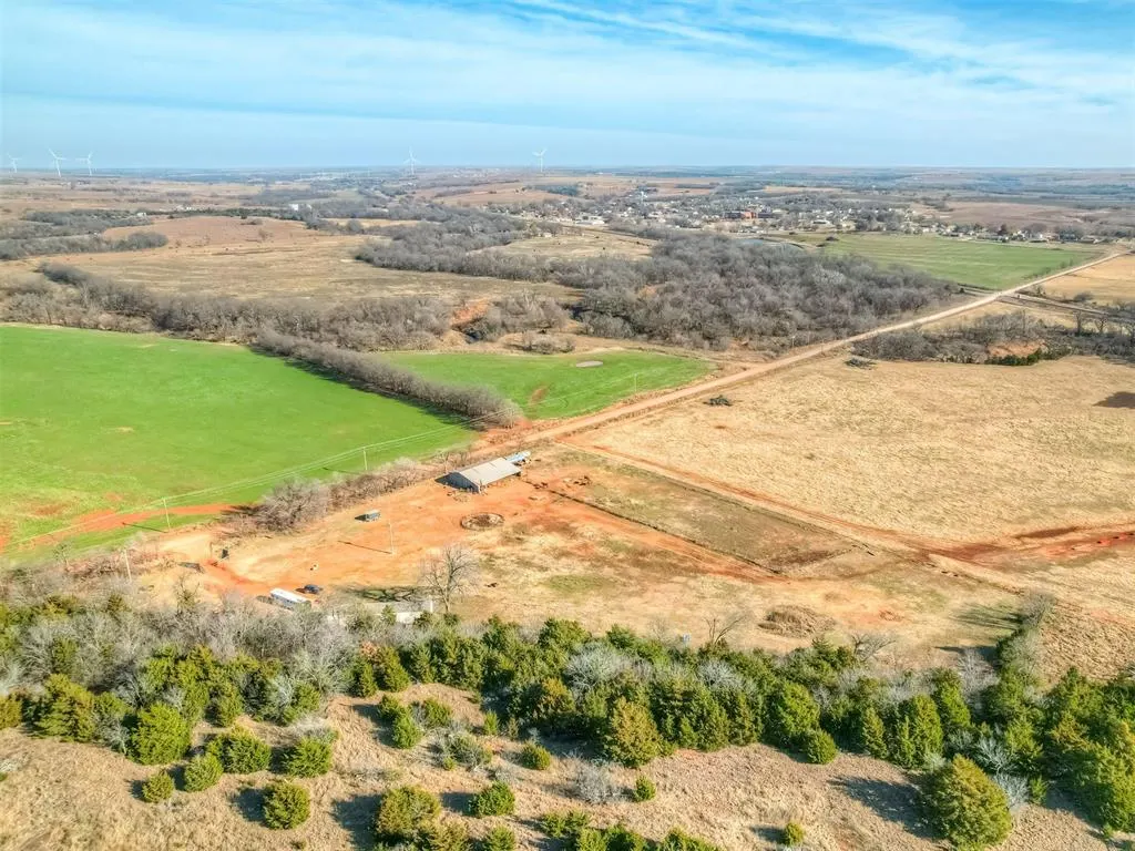 Photo 13 — 647 E County Road 66, Mulhall, OK 73063