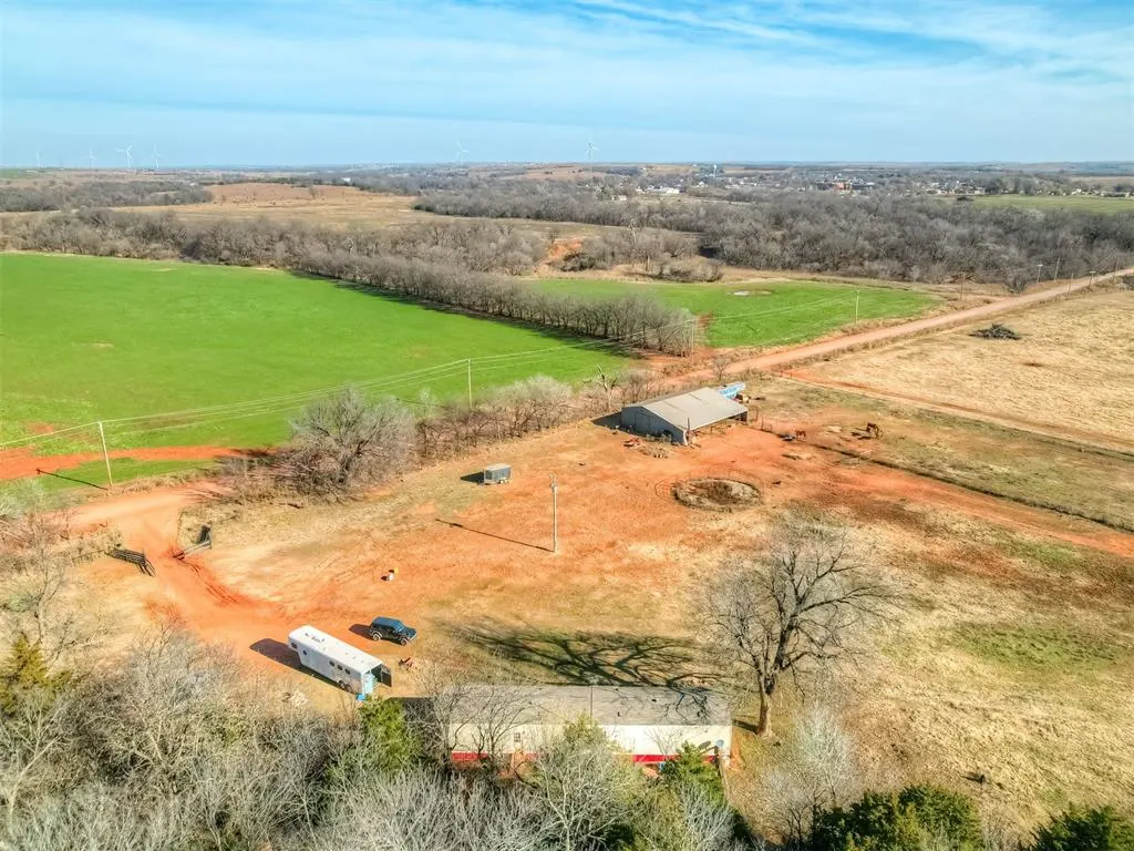 Photo 14 — 647 E County Road 66, Mulhall, OK 73063