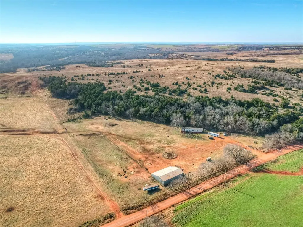 Photo 15 — 647 E County Road 66, Mulhall, OK 73063