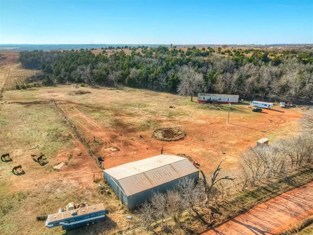 Photo 16 — 647 E County Road 66, Mulhall, OK 73063