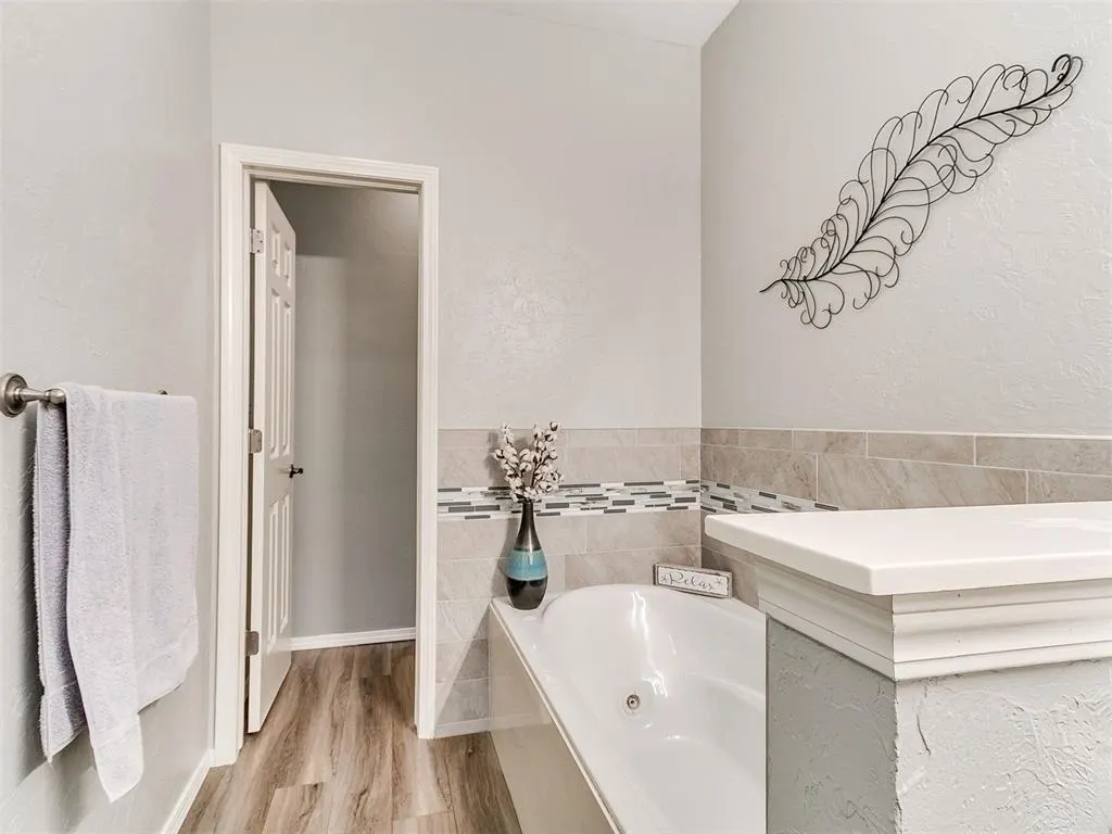 Photo 32 — 4609 NW 119th Street, Oklahoma City, OK 73162