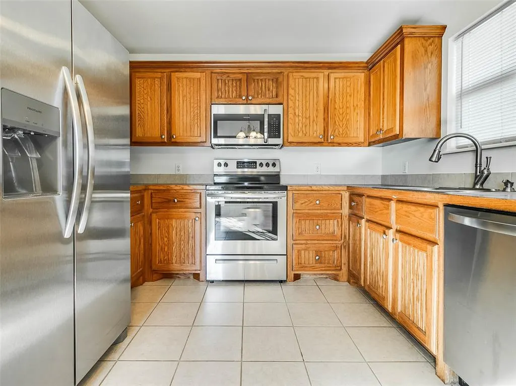 Photo 10 — 912 W Oak Street, Stroud, OK 74079