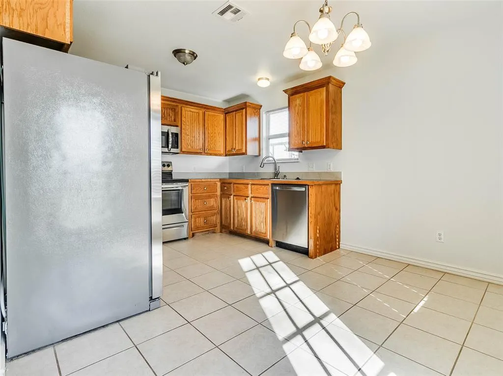 Photo 16 — 912 W Oak Street, Stroud, OK 74079