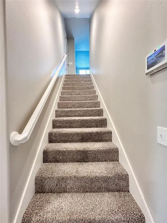 Photo 15 — 5412 Santa Lucia Drive, Mustang, OK 73064