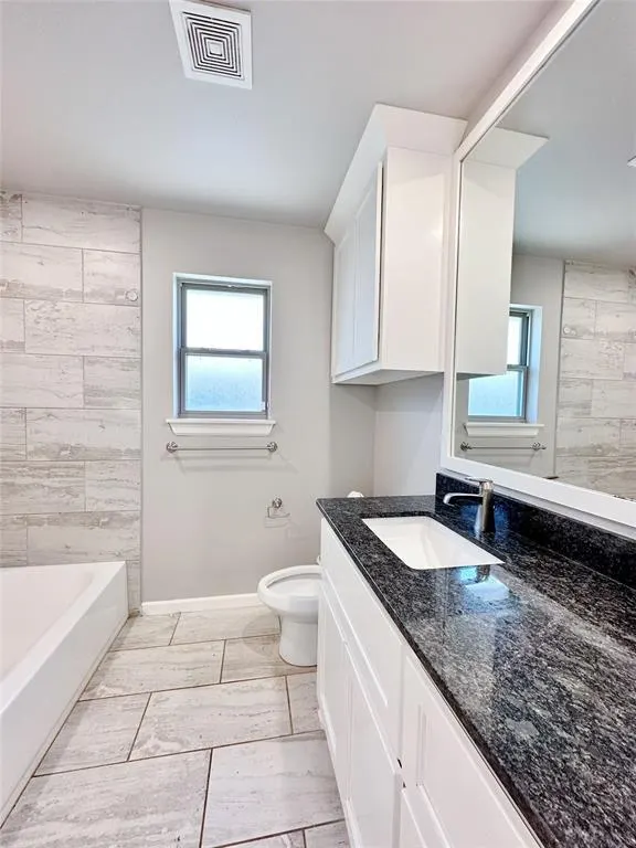 Photo 13 — 5412 Santa Lucia Drive, Mustang, OK 73064