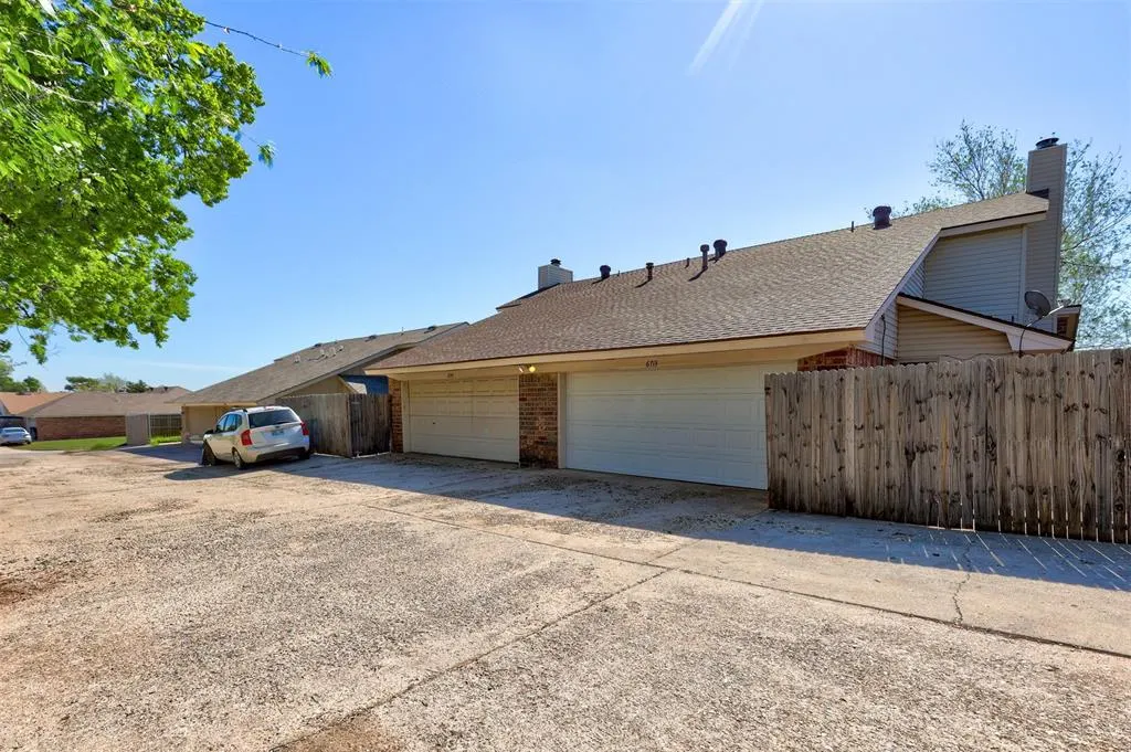 Photo 46 — 6713 Lyrewood Lane 2, Oklahoma City, OK 73132