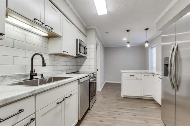 Photo 7 — 6100 N Brookline Avenue 18, Oklahoma City, OK 73112