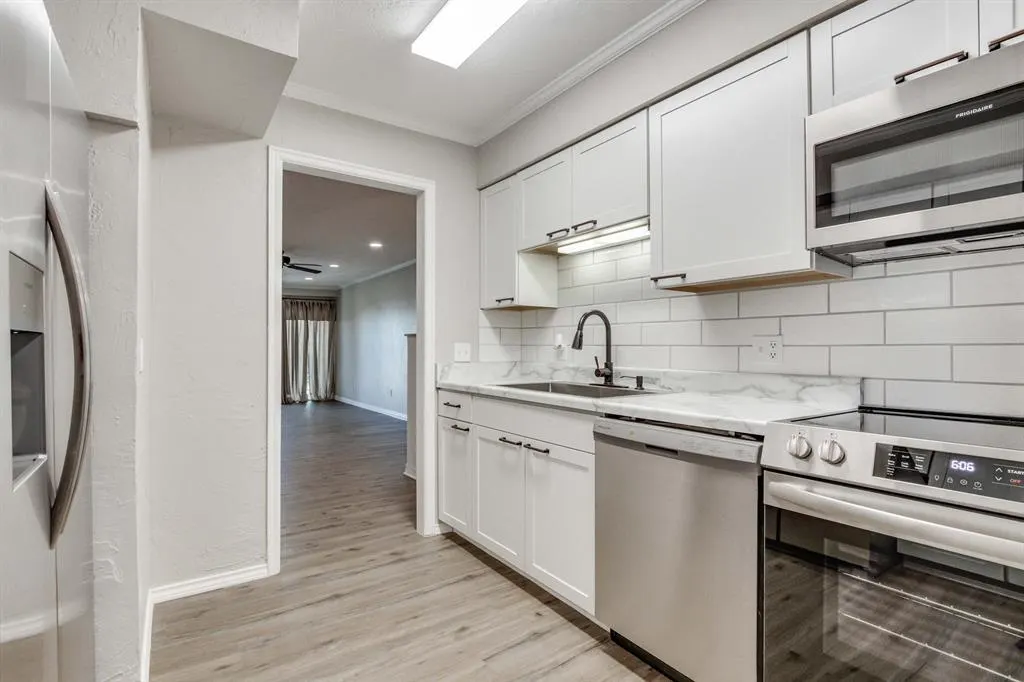 Photo 8 — 6100 N Brookline Avenue 18, Oklahoma City, OK 73112