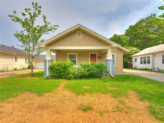 Sold home at 542 W Wood Street