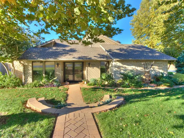 Front exterior — 4201 Old Farm Road, Oklahoma City, OK 73120
