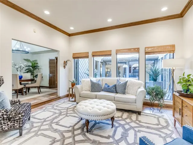 Photo 2 — 4201 Old Farm Road, Oklahoma City, OK 73120