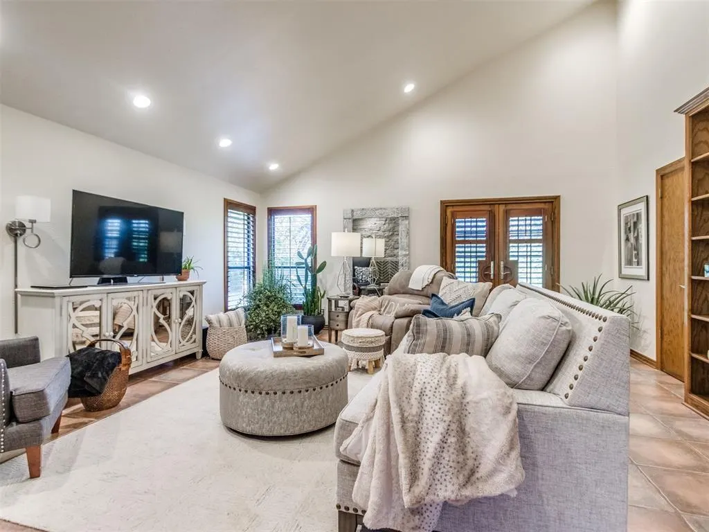 Photo 17 — 4201 Old Farm Road, Oklahoma City, OK 73120
