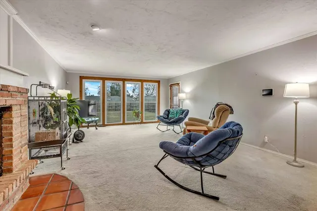 Photo 2 — 1208 Kingston Drive, Yukon, OK 73099