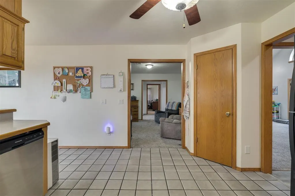 Photo 16 — 2303 Lakewood Drive, Chickasha, OK 73018
