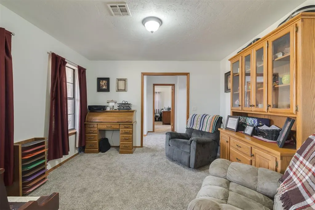 Photo 22 — 2303 Lakewood Drive, Chickasha, OK 73018