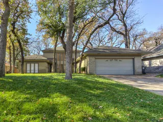 Sold home at 3109 N Briarwood Avenue